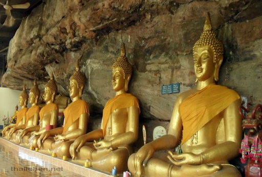 Buddhafiguren sitzend